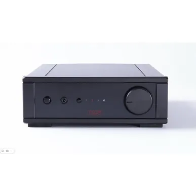 Стереоусилитель Rega iO